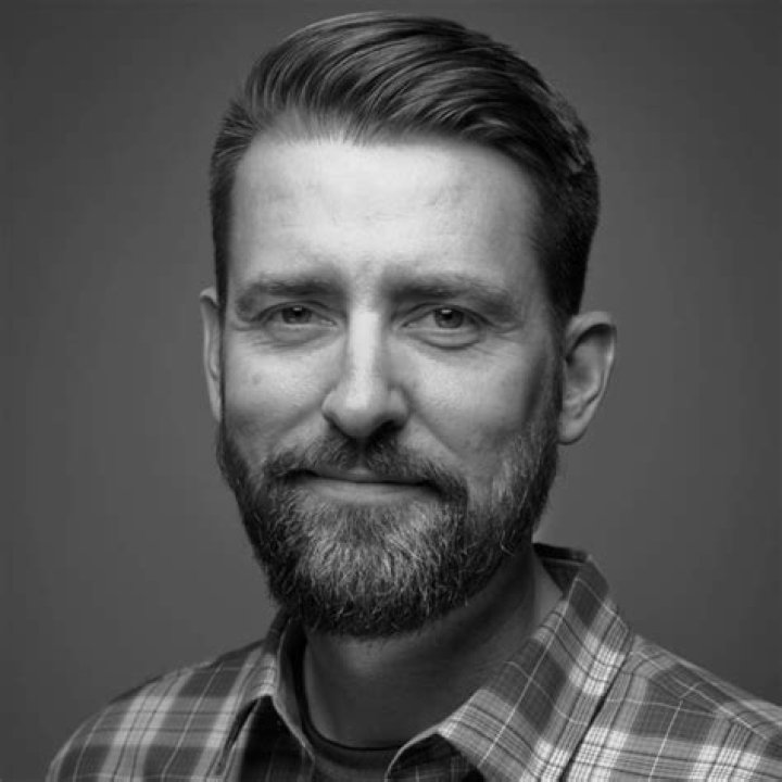 Aaron Frazier Biography, Age, Height, Net Worth, Family