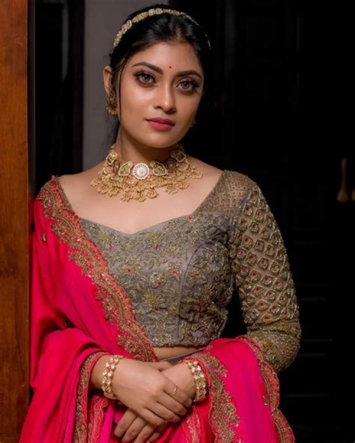 Abhirami Biography, Age, Height, Husband, Net Worth, Family