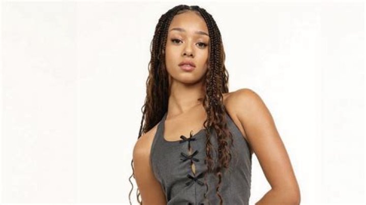 Alex Meret Biography, Age, Height, Wife, Net Worth, Family