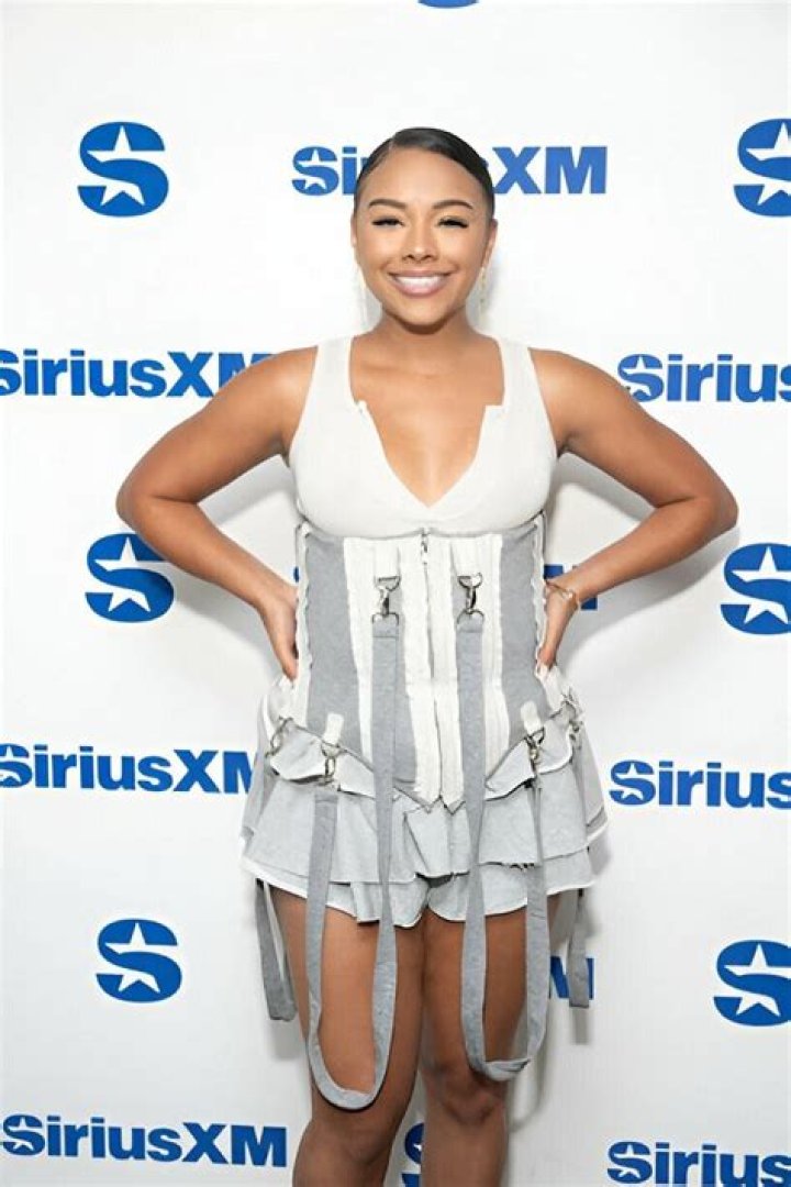 Alix Lapri Biography, Age, Height, Husband, Net Worth, Family