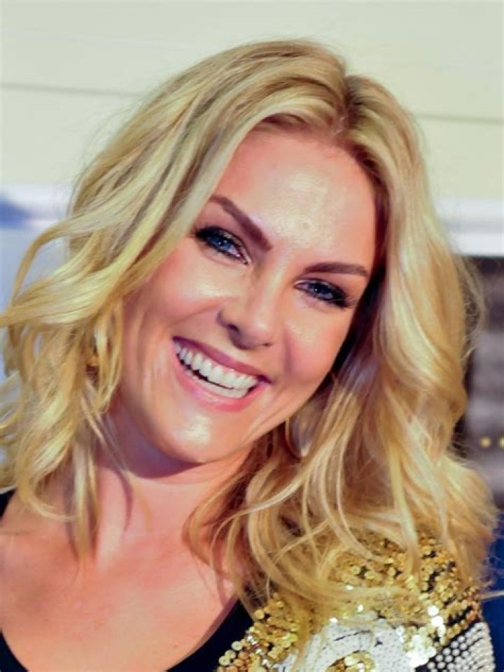 Ana Hickmann Biography, Age, Height, Husband, Net Worth, Family