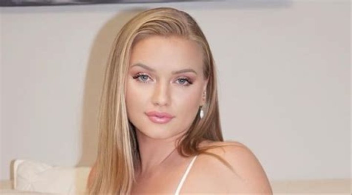 Angélica María Biography, Age, Height, Husband, Net Worth, Family