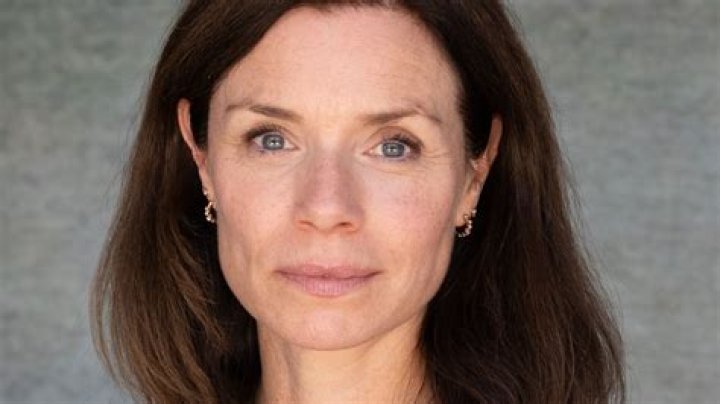 Anna Acton Biography, Age, Height, Husband, Net Worth, Family