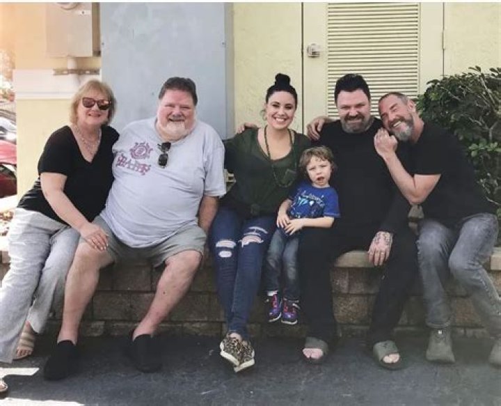 April Margera Biography, Age, Height, Husband, Net Worth, Family