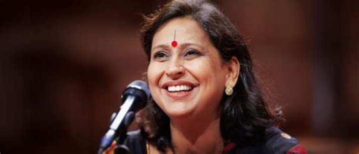 Arati Ankalikar-Tikekar Biography, Age, Height, Husband, Net Worth, Family