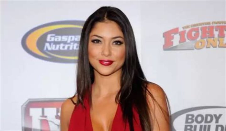 Arianny Celeste Biography, Age, Height, Husband, Net Worth, Family