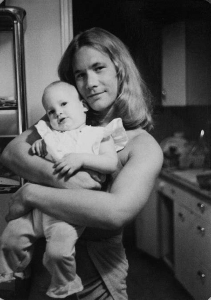 Ariel Zevon Biography, Age, Height, Husband, Net Worth, Family