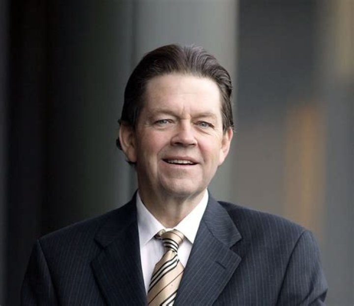 Arthur Laffer Biography, Age, Height, Wife, Net Worth, Family