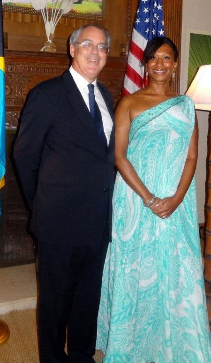 Avant Biography, Age, Height, Husband, Net Worth, Family