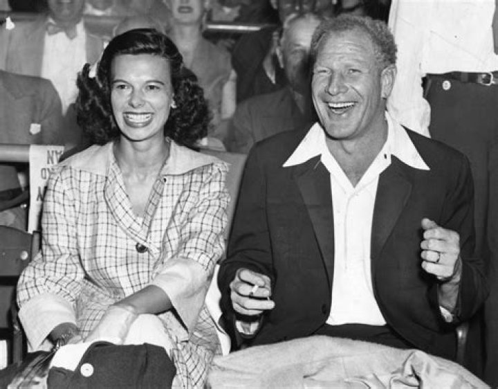 Bill Veeck Biography, Age, Height, Wife, Net Worth, Family
