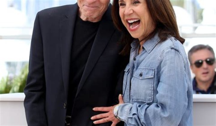 Billy Hayes Biography, Age, Height, Wife, Net Worth, Family