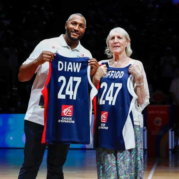 Boris Diaw Biography, Age, Height, Wife, Net Worth, Family