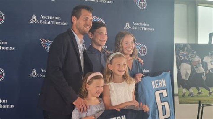 Brett Kern Biography, Age, Height, Wife, Net Worth, Family