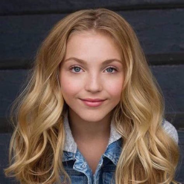 Brynn Rumfallo Biography, Age, Height, Husband, Net Worth, Family
