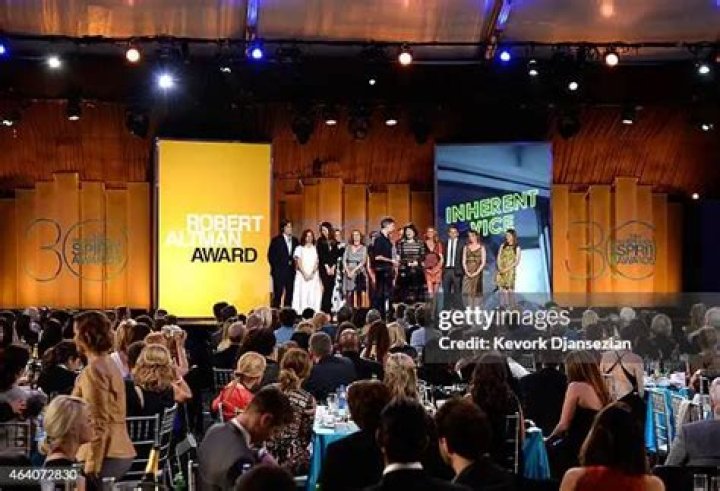 Cassandra Kulukundis Biography, Age, Height, Husband, Net Worth, Family