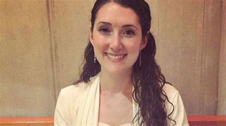 Chloe Jones biografía, edad, altura, esposa, net worth, familia