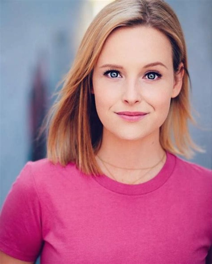 Clare Smyth Biography, Age, Height, Husband, Net Worth, Family