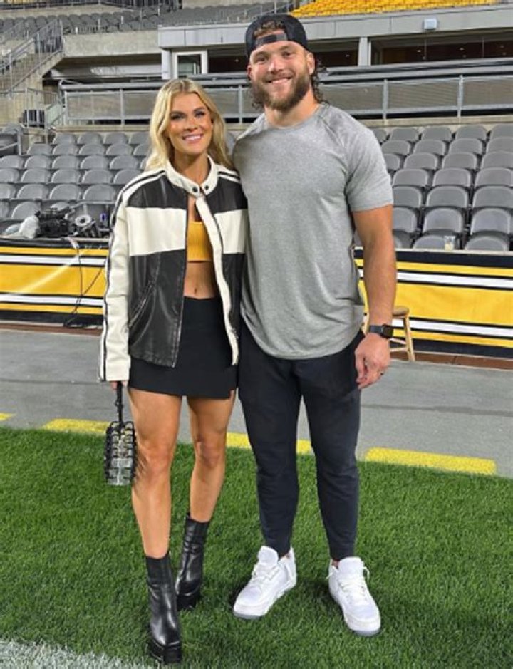 Cole Holcomb Biography, Age, Height, Wife, Net Worth, Family