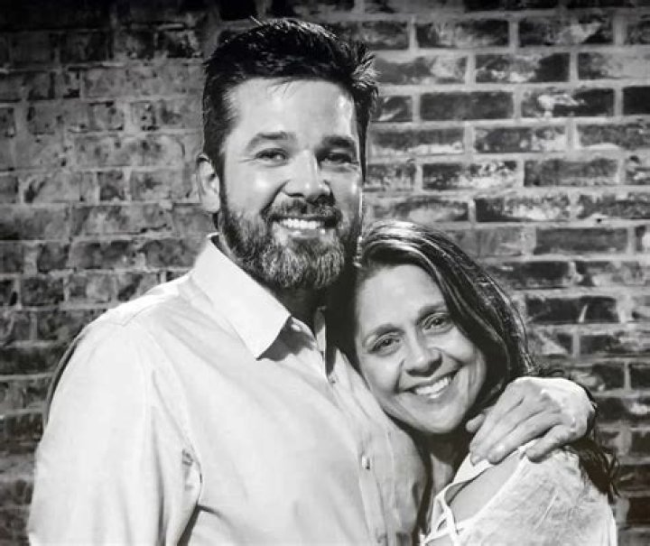 Conway Twitty Biography, Age, Height, Wife, Net Worth, Family