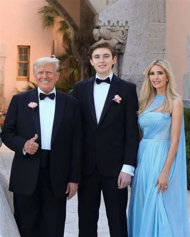 Dana Barron Biography, Age, Height, Husband, Net Worth, Family