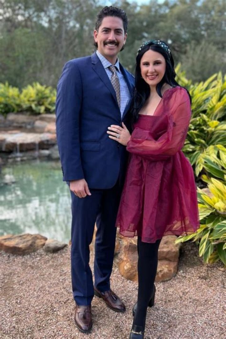 Daniel Zamora Biography, Age, Height, Wife, Net Worth, Family