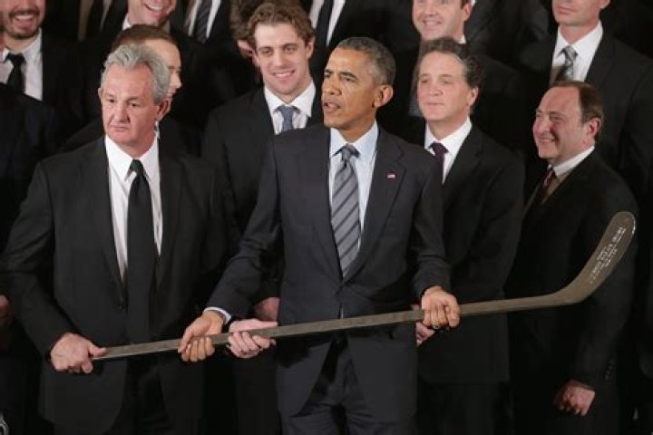 Darryl Sutter Biography, Age, Height, Wife, Net Worth, Family