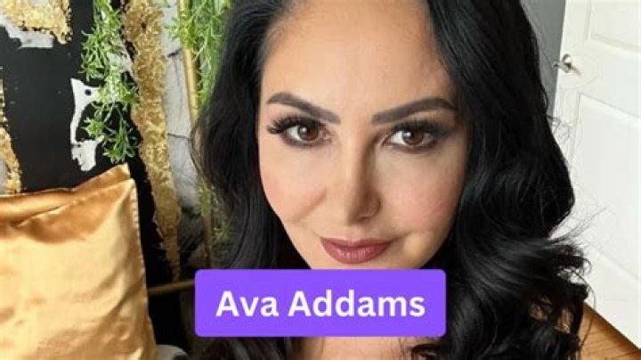 Dawn Addams Biography, Age, Height, Husband, Net Worth, Family