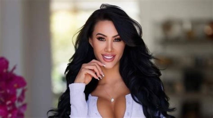 Derek Yee Biography, Age, Height, Net Worth, Family