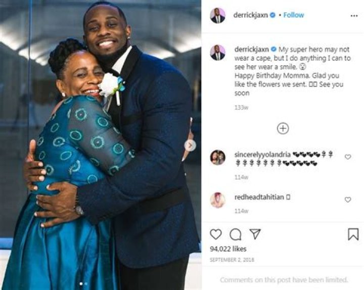 Derrick Henry Biography, Age, Height, Wife, Net Worth, Family