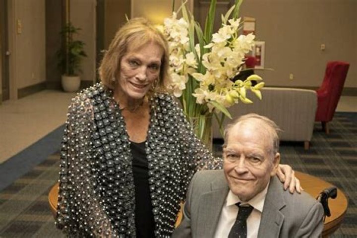 Devin Kamin Biography, Age, Height, Wife, Net Worth, Family