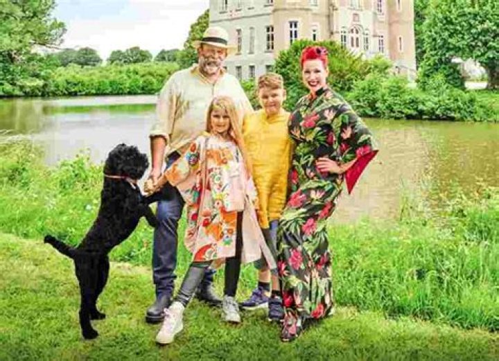 Dick Strawbridge Biography, Age, Height, Wife, Net Worth, Family