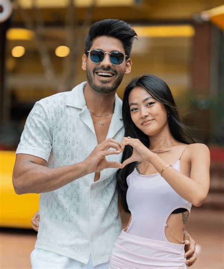 Digvijay Singh Biography, Age, Height, Wife, Net Worth, Family