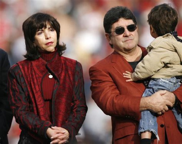 Eddie DeBartolo Biography, Age, Height, Wife, Net Worth, Family