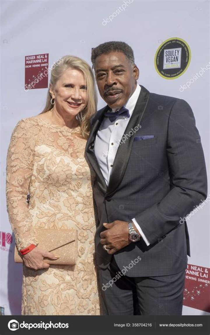 Ernie Grunfeld Biography, Age, Height, Wife, Net Worth, Family