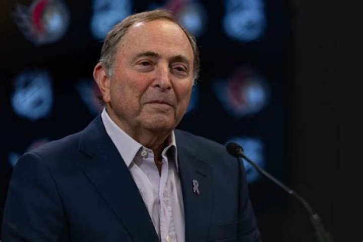 Gary Bettman biografía, edad, altura, esposo, net worth, familia