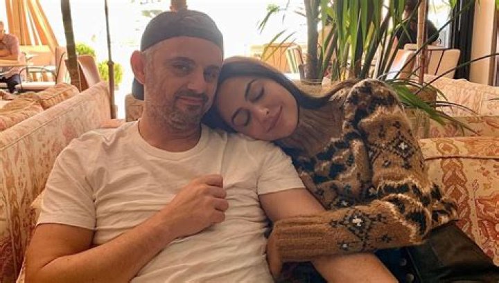 Gary Vaynerchuk Biography, Age, Height, Wife, Net Worth, Family