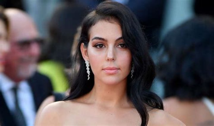 Georgina Terry Biography, Age, Height, Husband, Net Worth, Family