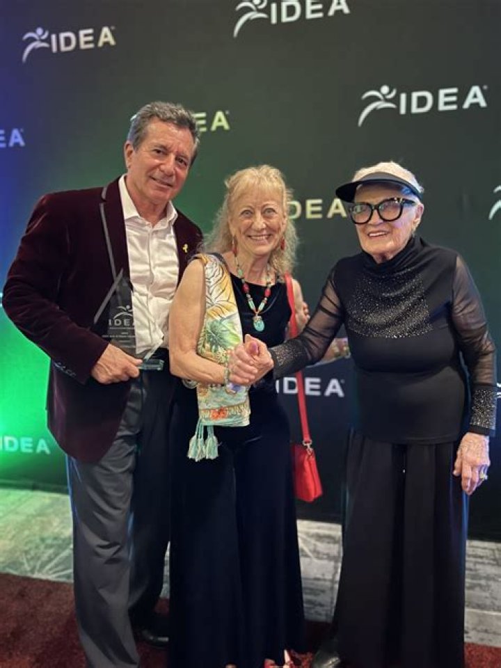 Gil Janklowicz Biography, Age, Height, Wife, Net Worth, Family