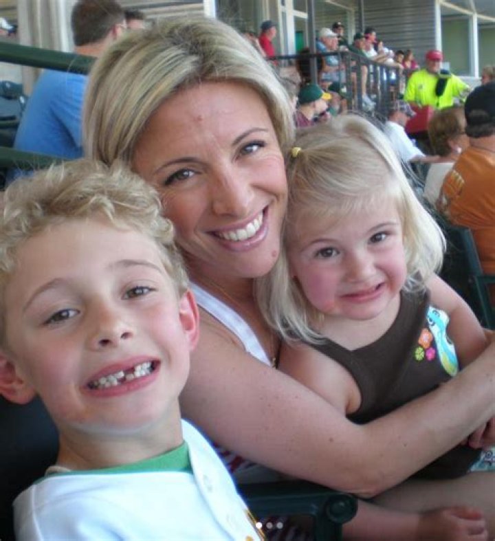 Glen Kuiper Biography, Age, Height, Wife, Net Worth, Family