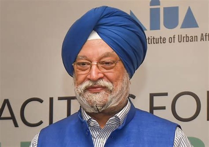 Hardeep Singh Puri Biography, Age, Height, Wife, Net Worth, Family