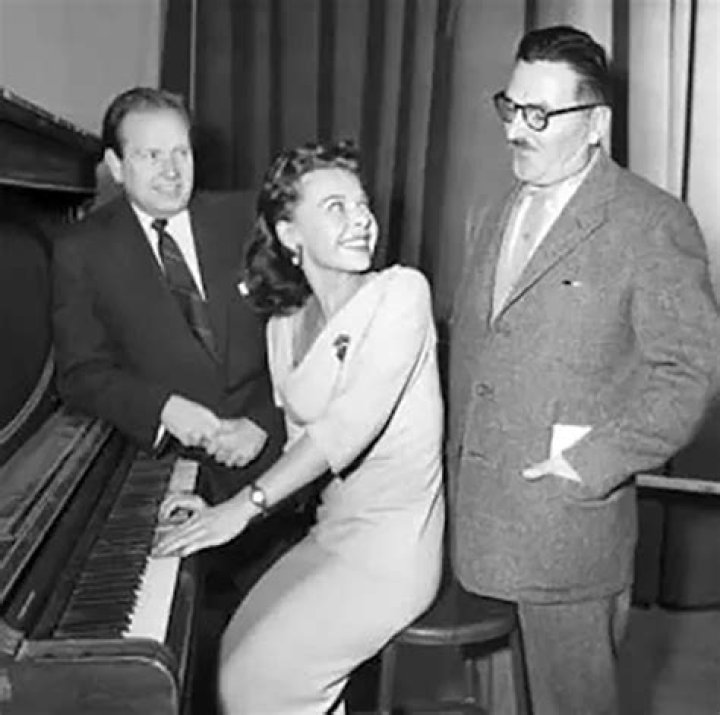 Howard McNear Biography, Age, Height, Wife, Net Worth, Family