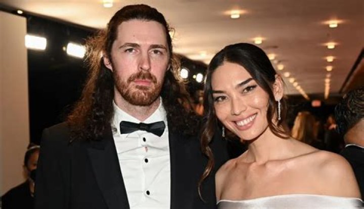 Hozier Biography, Age, Height, Wife, Net Worth, Family