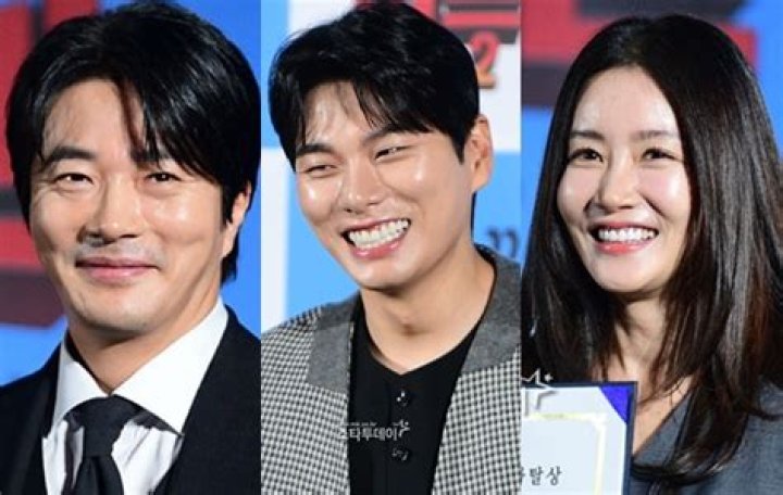 Hwang Woo-seul-hye Biography, Age, Height, Husband, Net Worth, Family