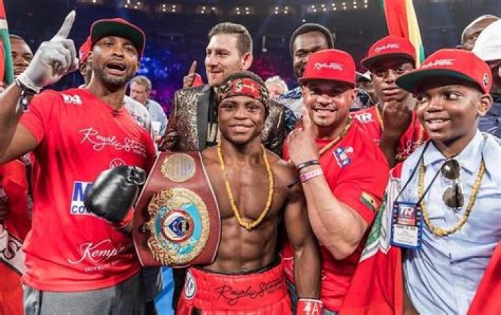 Isaac Dogboe Biography, Age, Height, Wife, Net Worth, Family