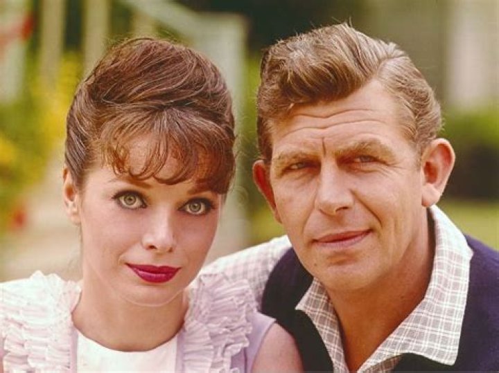 Jeanne Galway Biography, Age, Height, Husband, Net Worth, Family