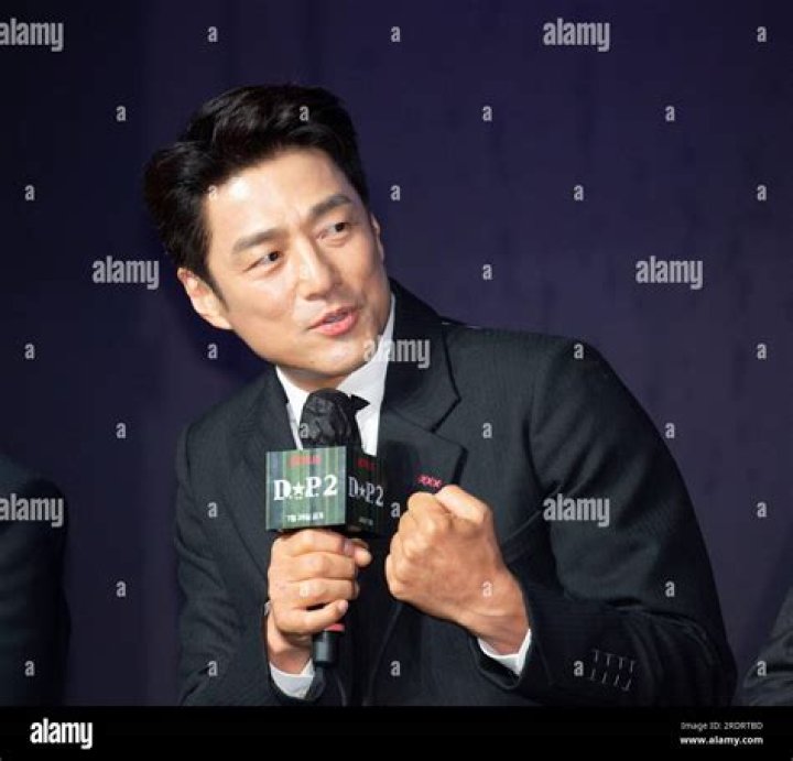 Ji Jin-hee Biography, Age, Height, Wife, Net Worth, Family