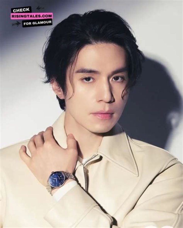 Jin Dong Biography, Age, Height, Wife, Net Worth, Family