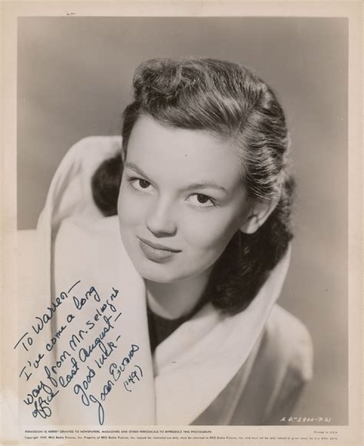 Joan Evans Biography, Age, Height, Husband, Net Worth, Family