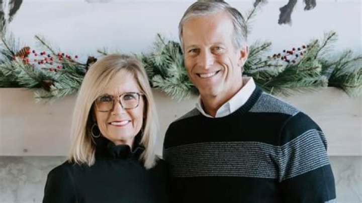 John Thune Biography, Age, Height, Wife, Net Worth, Family