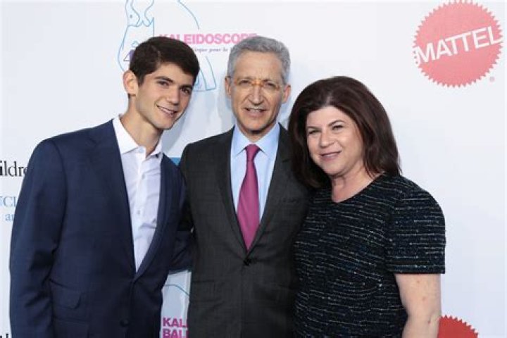 Joshua S. Friedman Biography, Age, Height, Wife, Net Worth, Family